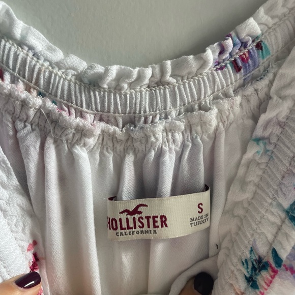 Hollister White Floral Smocked Romper - Picture 3 of 3